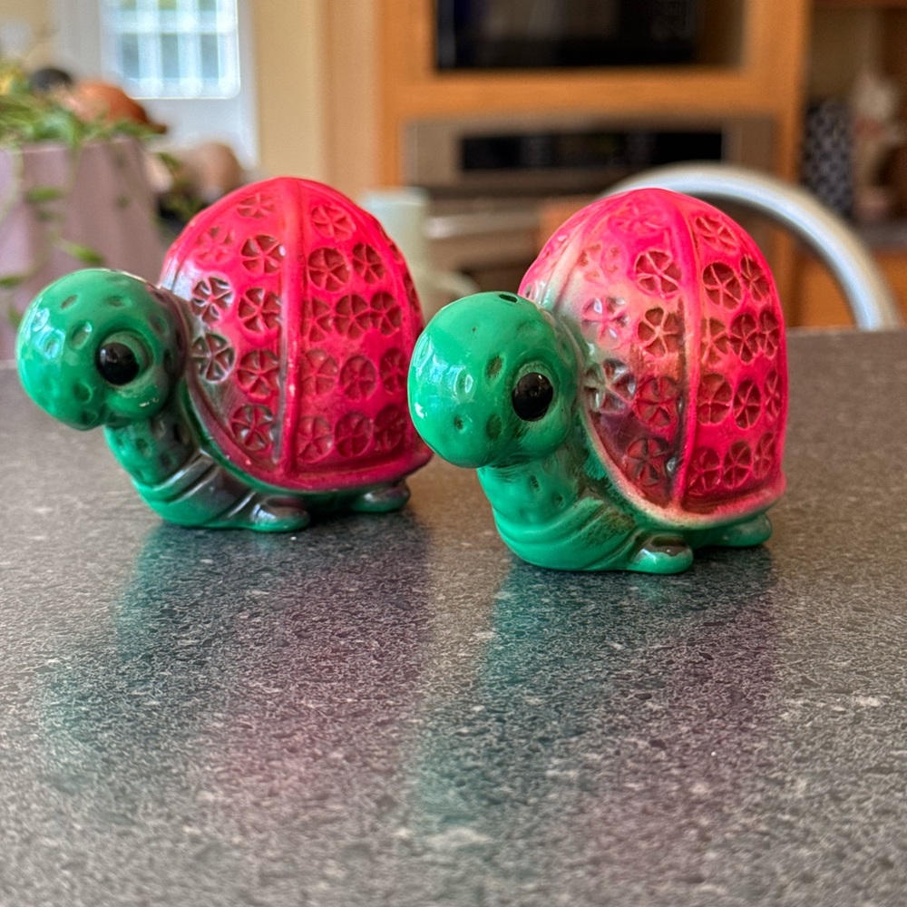 Vintage 1960’s Mod Day Glo Turtle Salt and Pepper Shakers Kitchsy Ceramic